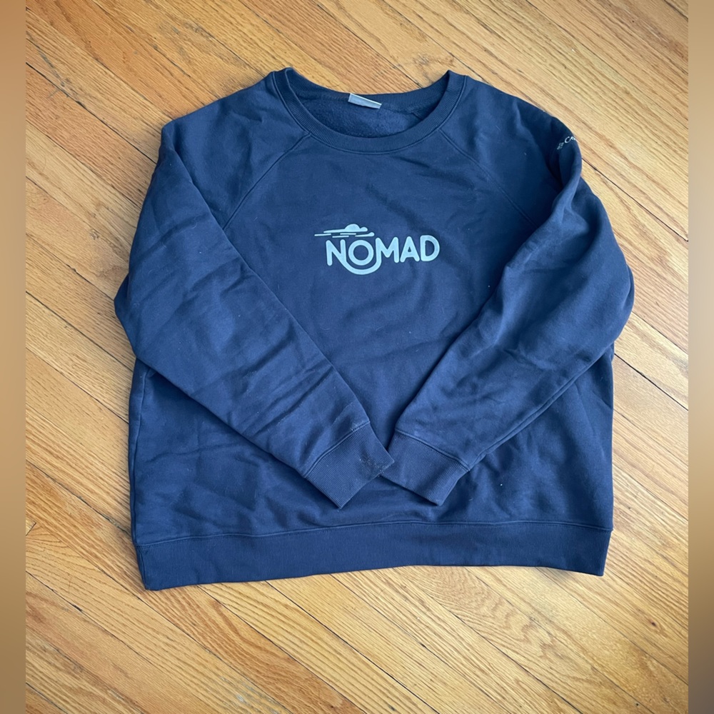 Columbia crew neck.